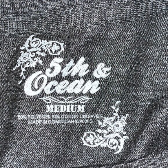 5th & Ocean cotton blend Cubs short sleeve T-Shirt - Picture 2 of 7